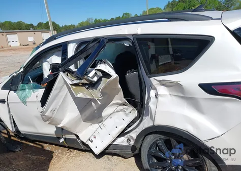 2018 Ford Escape Se z USA, uszkodzony, nr VIN 1FMCU9GD7JUB30894